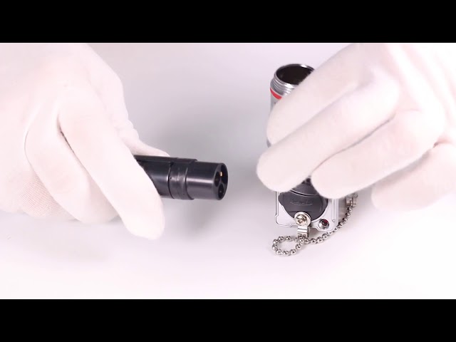 Connettore di plastica impermeabile di potere circolare nero 25A della vite, connettori rapidi elettrici impermeabili